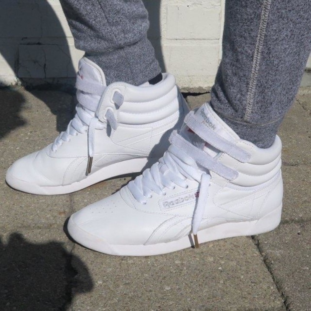 White Reebok Classics. High Top
